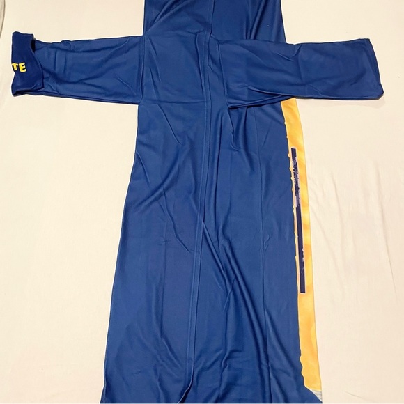 Twisted Tea Adult Fleece One Piece Snuggie Beer Promo - Picture 8 of 14